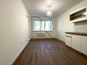 продаж 1-к квартира Київ, Солом`янський, 27000 $ - объявление