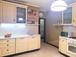 продаж 2-к квартира Бучанський, Ірпінь, 140000 євро