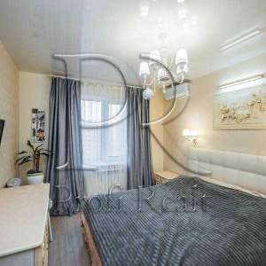 продаж 3-к квартира Київ, Дарницький, 117000 $ - объявление