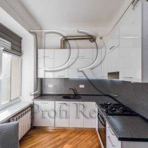 продаж 3-к квартира Київ, Печерський, 129000 $ - объявление