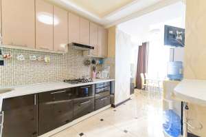 продаж 4-к квартира Бучанський, Софіївська Борщагівка, 108000 $ - оголошення