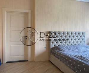 продаж 4-к квартира Київ, Дарницький, 210000 $