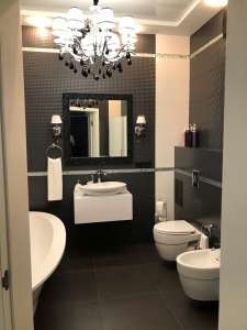 продам 4К новострой 200м, новый люкс ремонт, мебель, м.Бот.Сад