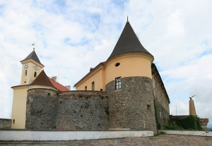 туры на закарпатье день конституции, туры в закарпатье из киева, закарпатье на выходные автобус, туры синевир, берегово, мукачево - объявление