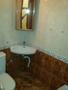 �. �������������, 60/5, 115 ��.�. 3��. 30000 ���.