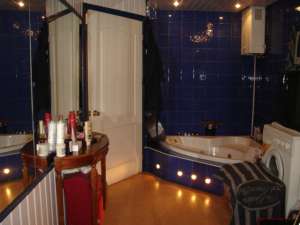 ���� 2�. �������� ��.�. ������� ������� 500����.