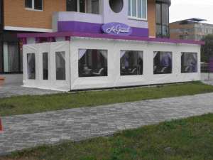 ����� ����