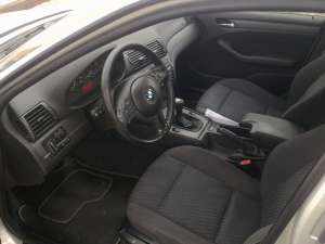 ����� ����