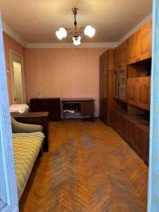 ������ 1-� �������� ���, ������������, 33000 $