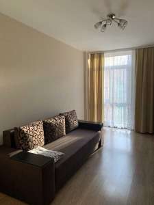 ������ 1-� �������� ���, ������������, 77000 $