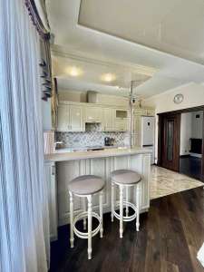 ������ 5-� ������� ����������, �������������� ���������, 310000 $