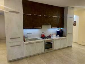 ������ 5-� ������� �����������, ˳�����, 300000 $