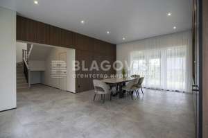 ������ 5-� �������� �����������, ��������, 420000 $