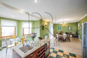 ������ 7-� ������� �����������, ����, 250000 $