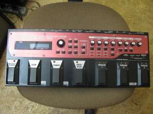 ������ BOSS RC-50 Loop Station - ����������
