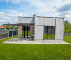 ������ ������� � ���� Hi-tech � ��� ����������, ������� �������, 135�2 - ����������