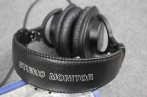 ������ �������� Sony MDR-7506