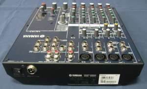 ������ ��������� ����� Yamaha MG82CX