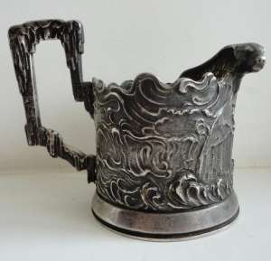 �������