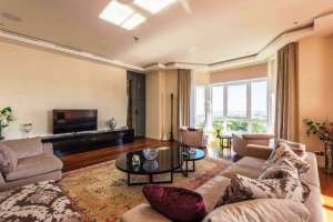 ������� ��������, ������� 198 �2, c ������������ �������� �� ��. �����������, ����. - ����������