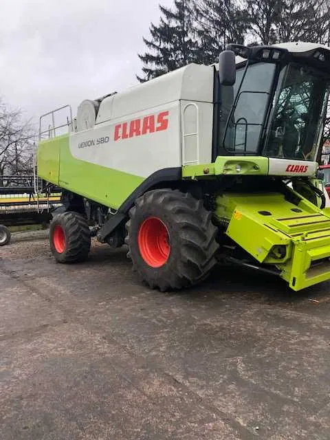 ��������� ������� Claas Lexion 580 2004 �.�. ֳ�� 67 000$.