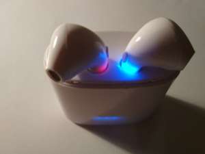 ���������� ������������ bluetooth �������� hbq i7TWS