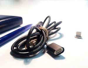 ������������ ��������� ������ ��� iPhone, iPad � Android (Lightning, Micro USB) - ����������