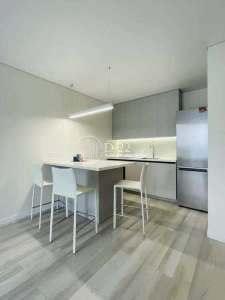 ������������� ������ 1-� �������� ���, ����������, 900 $/��.