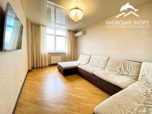 ������������� ������ 4-� �������� ���, ������������, 30000 ���./��. - ����������