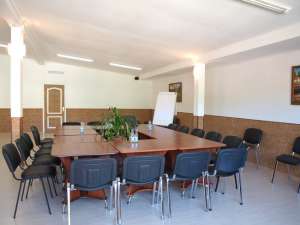 ���������-������